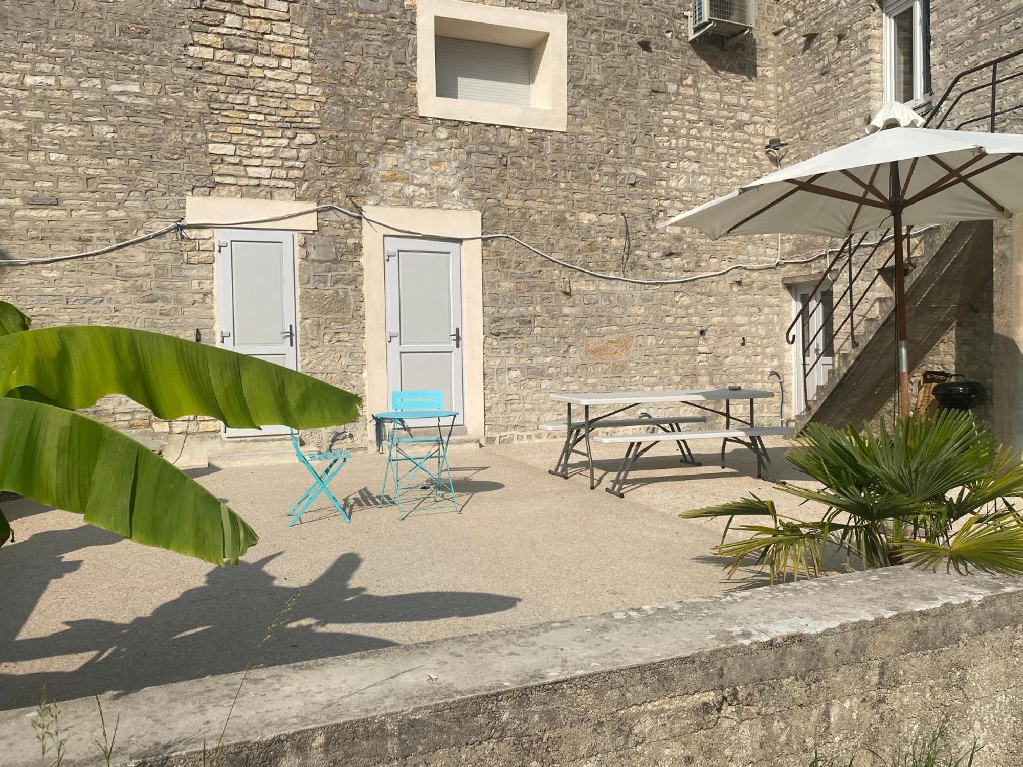 Studio Chez Mongery Landreville Bagian luar foto
